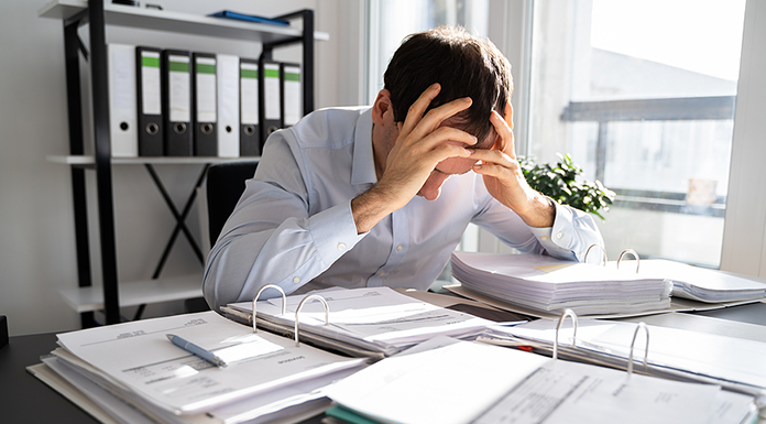 Nov_social_695x385_stressed_worker_v1