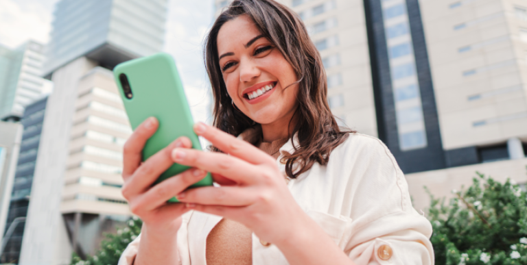 romance-scams_696x385